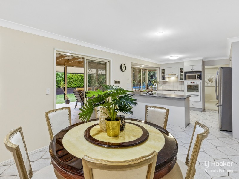 6 Daisy Court, Calamvale QLD 4116