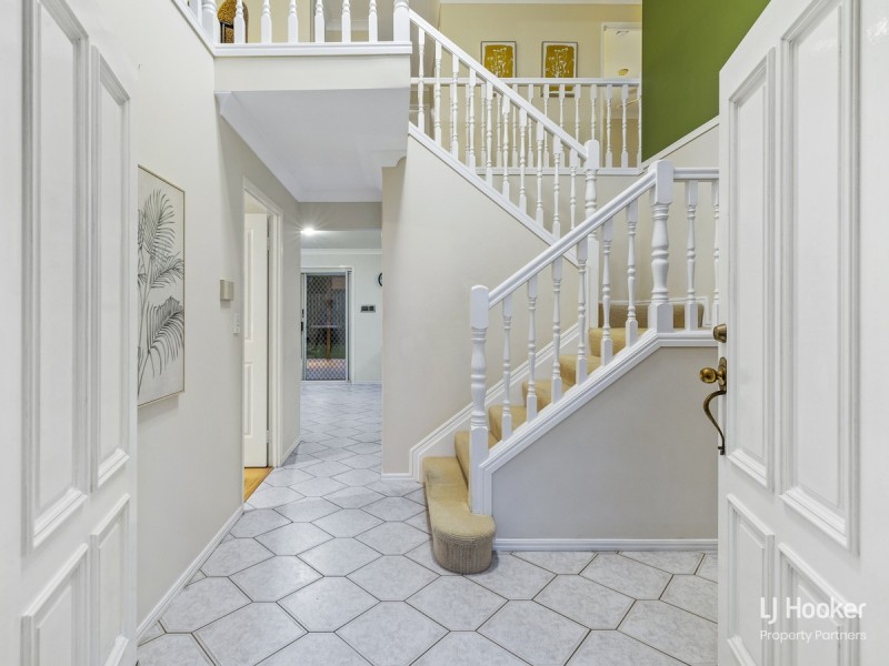 6 Daisy Court, Calamvale QLD 4116