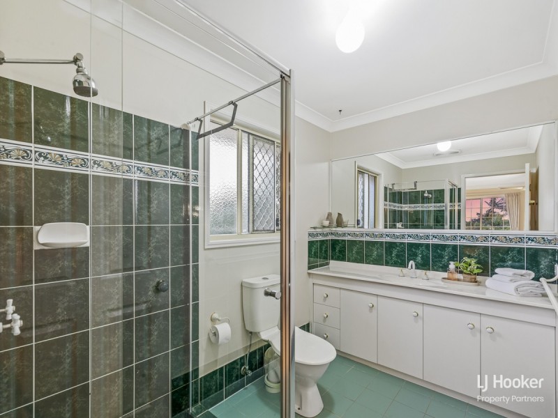 6 Daisy Court, Calamvale QLD 4116