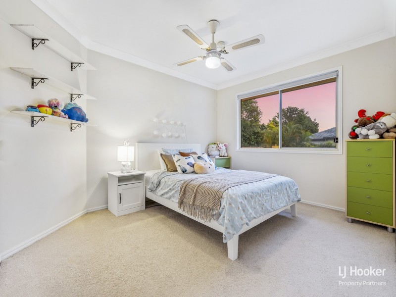 6 Daisy Court, Calamvale QLD 4116