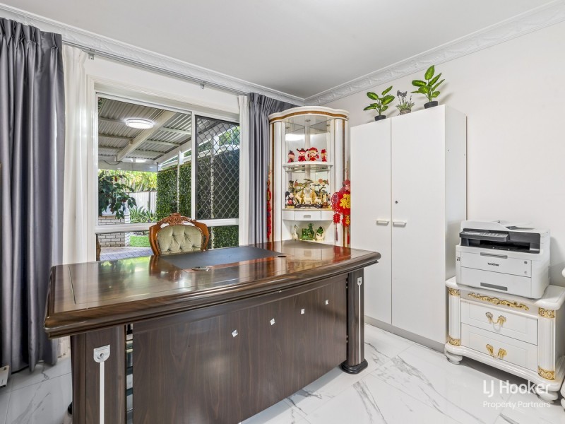 11 Torrens Place, Parkinson QLD 4115