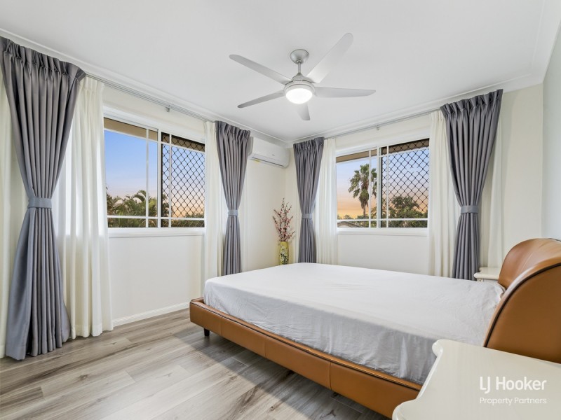 11 Torrens Place, Parkinson QLD 4115