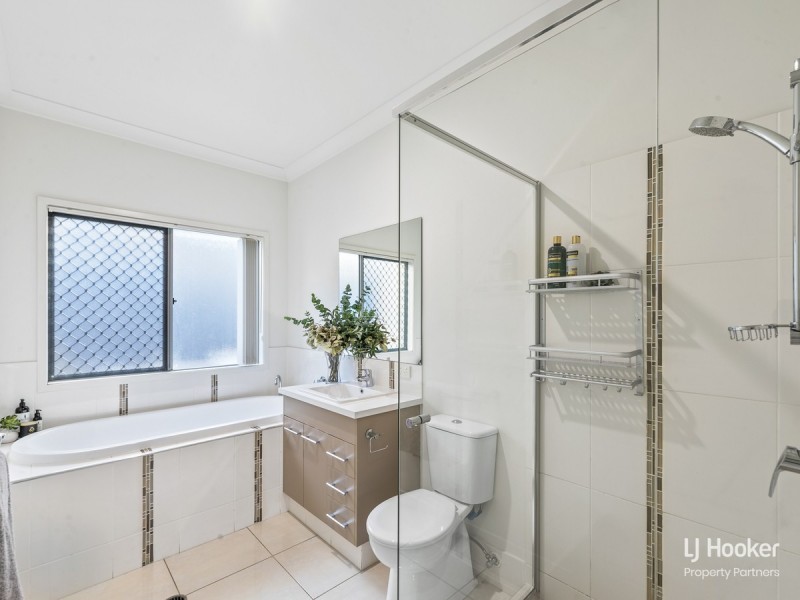 17 Bowers Street, Eight Mile Plains QLD 4113