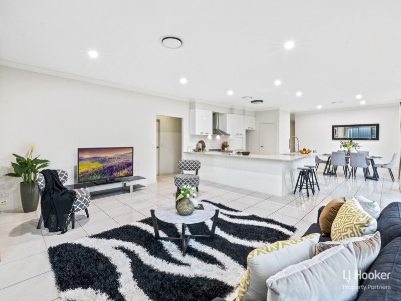 17 Bowers Street, Eight Mile Plains QLD 4113