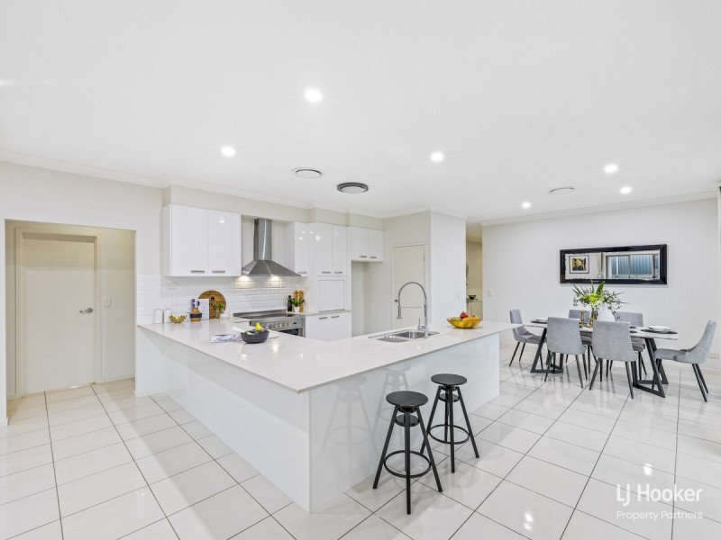 17 Bowers Street, Eight Mile Plains QLD 4113