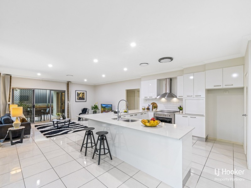 17 Bowers Street, Eight Mile Plains QLD 4113