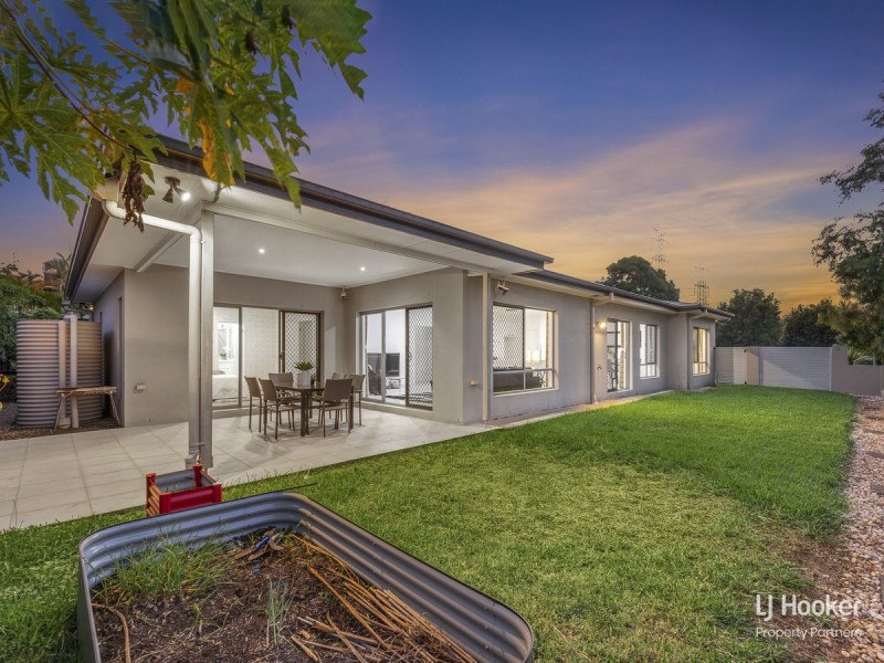 17 Bowers Street, Eight Mile Plains QLD 4113