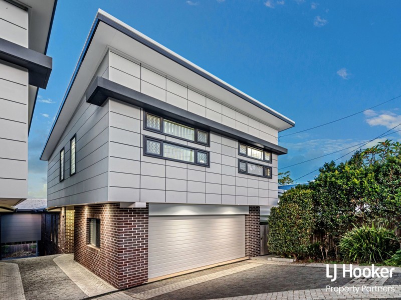 61 Hoff Street, Mount Gravatt East QLD 4122
