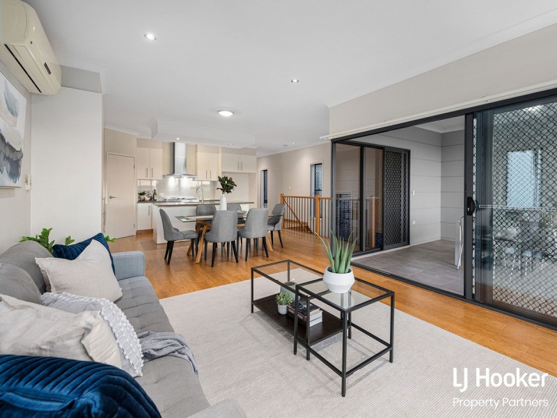 61 Hoff Street, Mount Gravatt East QLD 4122