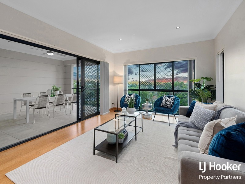 61 Hoff Street, Mount Gravatt East QLD 4122