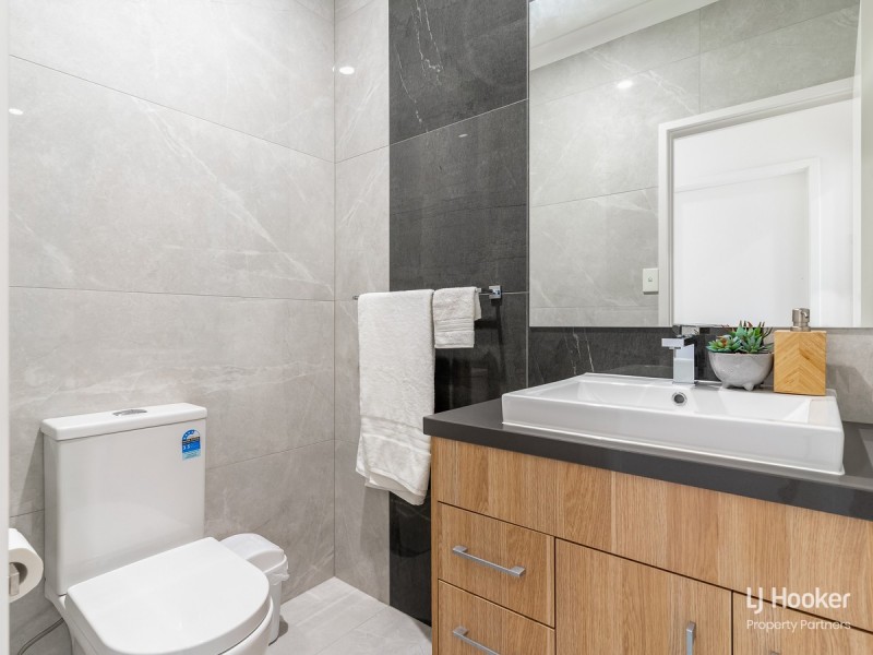 15 Second Avenue, Marsden QLD 4132