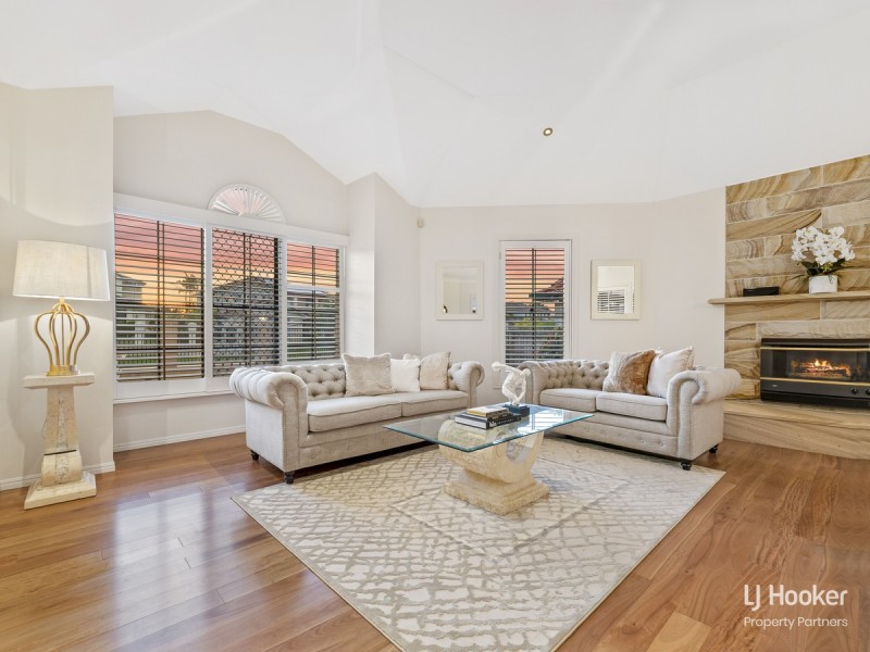 145 Lancaster Circuit, Stretton QLD 4116