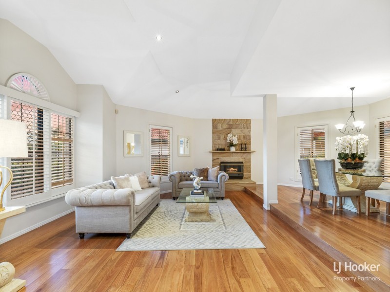 145 Lancaster Circuit, Stretton QLD 4116