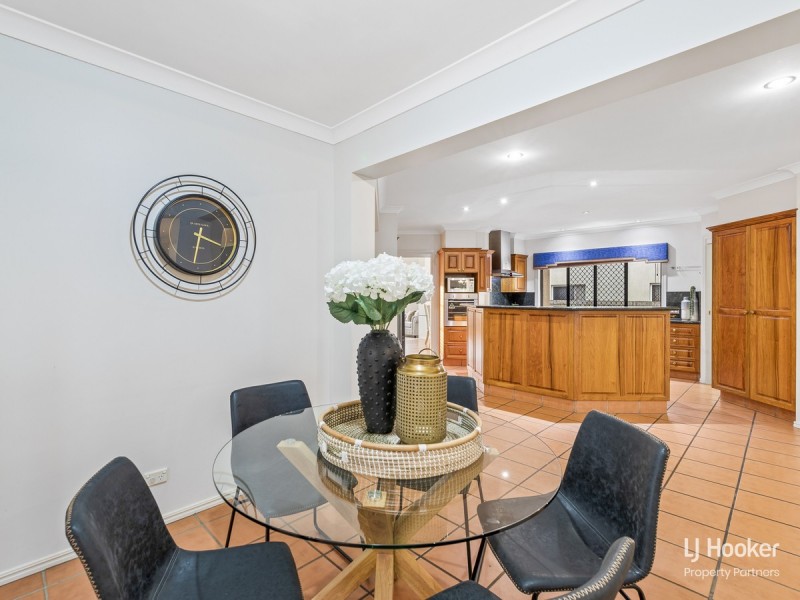 145 Lancaster Circuit, Stretton QLD 4116