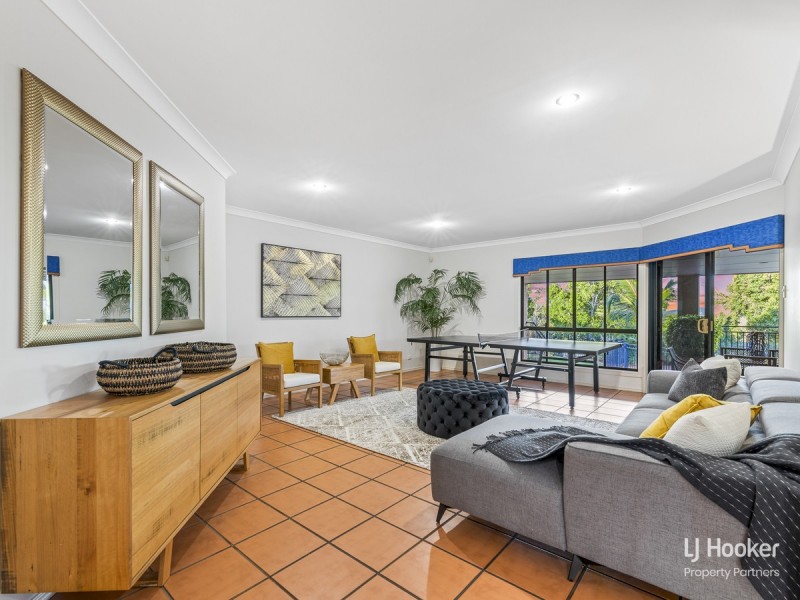 145 Lancaster Circuit, Stretton QLD 4116
