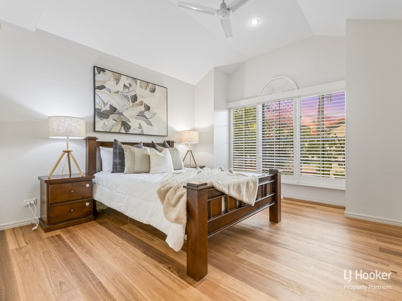 145 Lancaster Circuit, Stretton QLD 4116