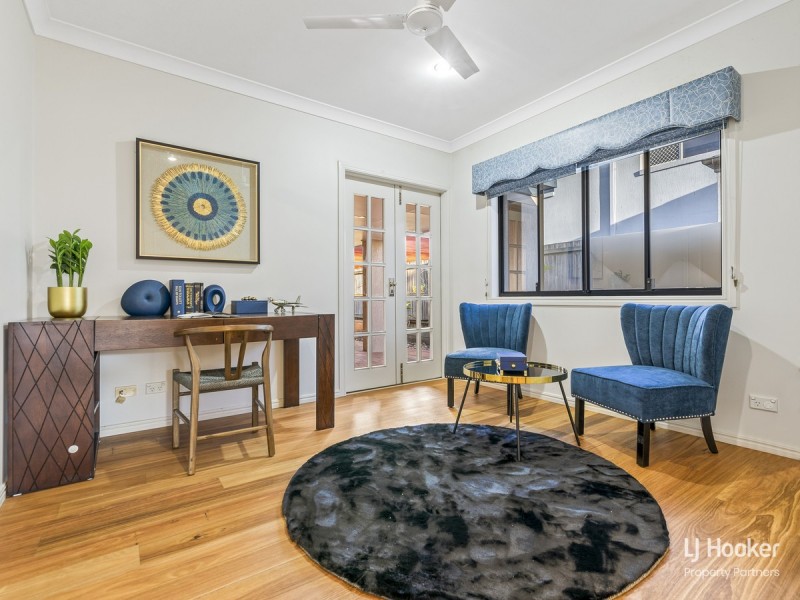 145 Lancaster Circuit, Stretton QLD 4116