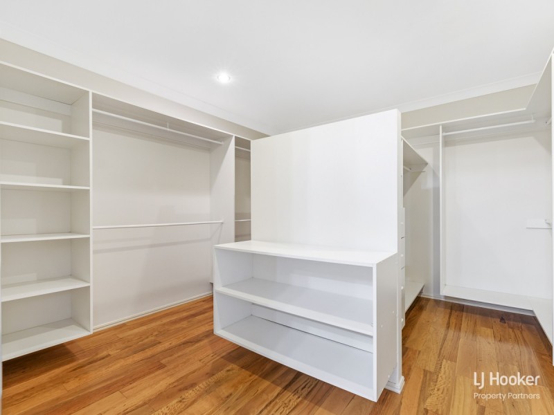 145 Lancaster Circuit, Stretton QLD 4116