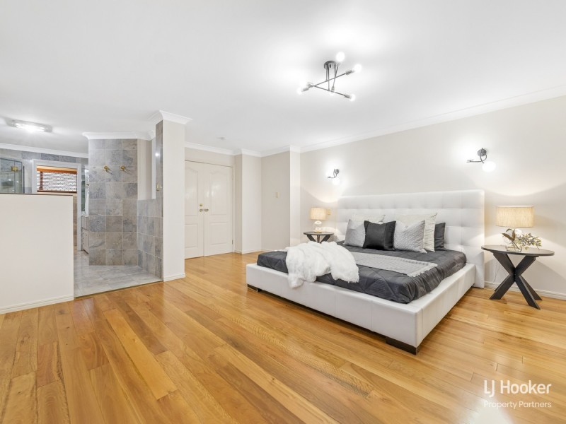 145 Lancaster Circuit, Stretton QLD 4116