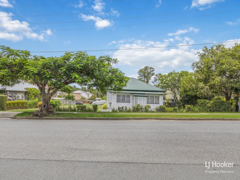 51 Livingstone Street, Yeerongpilly QLD 4105
