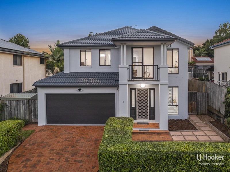 6 Regal Place, Eight Mile Plains QLD 4113