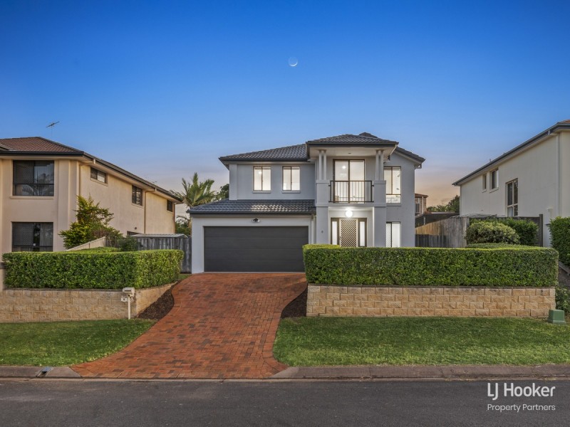 6 Regal Place, Eight Mile Plains QLD 4113