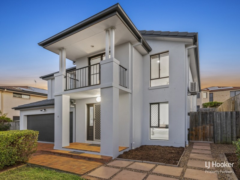 6 Regal Place, Eight Mile Plains QLD 4113