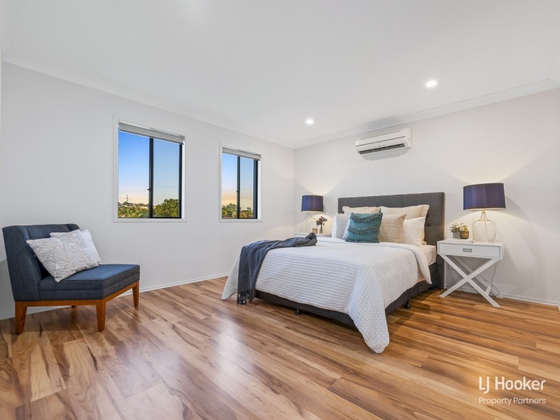 6 Regal Place, Eight Mile Plains QLD 4113