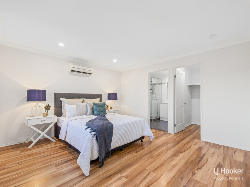 6 Regal Place, Eight Mile Plains QLD 4113