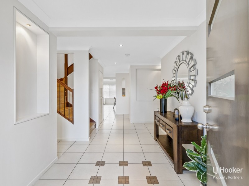 37 Collett Street, Eight Mile Plains QLD 4113