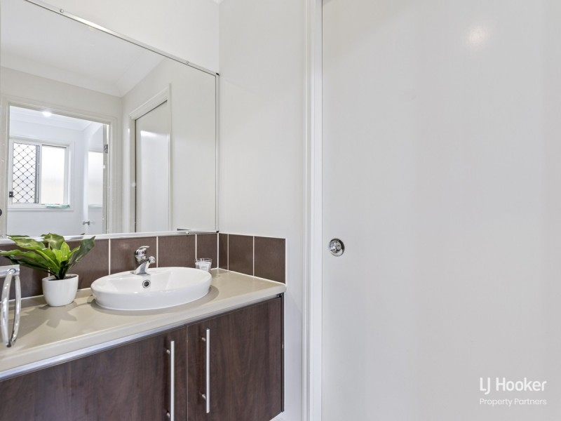 37 Collett Street, Eight Mile Plains QLD 4113