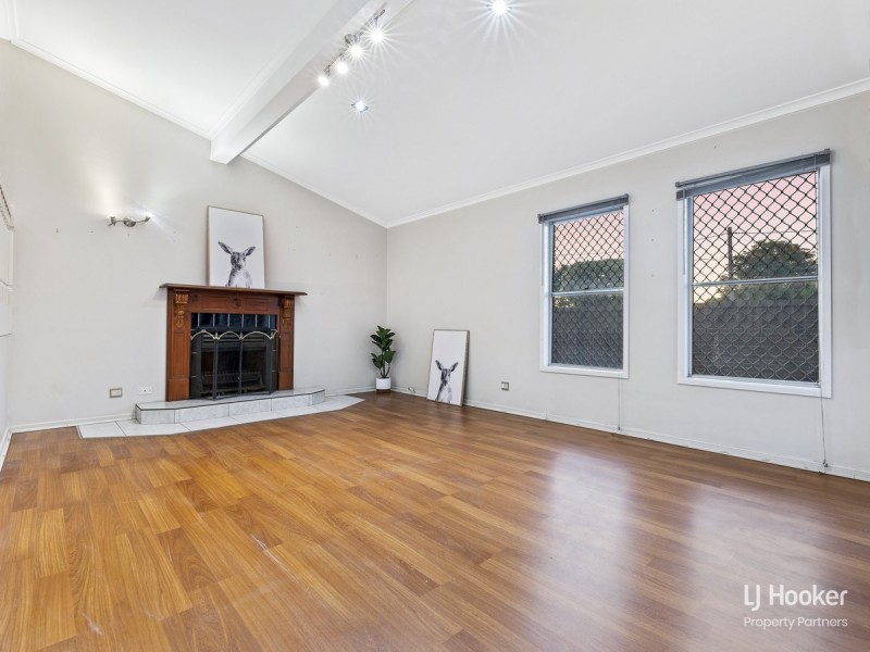 517 Mains Road, Macgregor QLD 4109