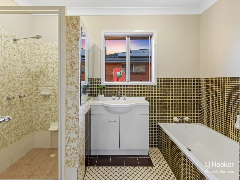 517 Mains Road, Macgregor QLD 4109