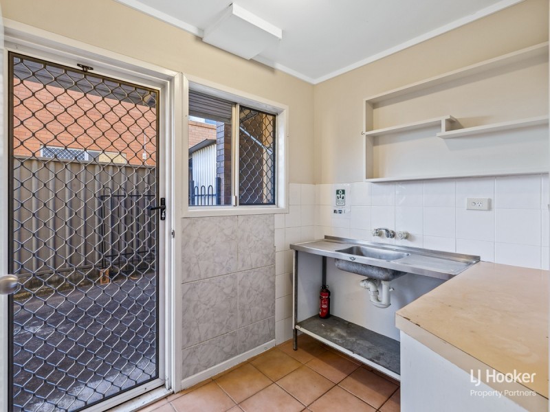 517 Mains Road, Macgregor QLD 4109