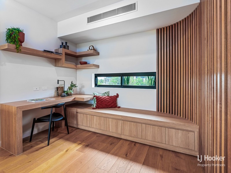 146 Meiers Road, Indooroopilly QLD 4068