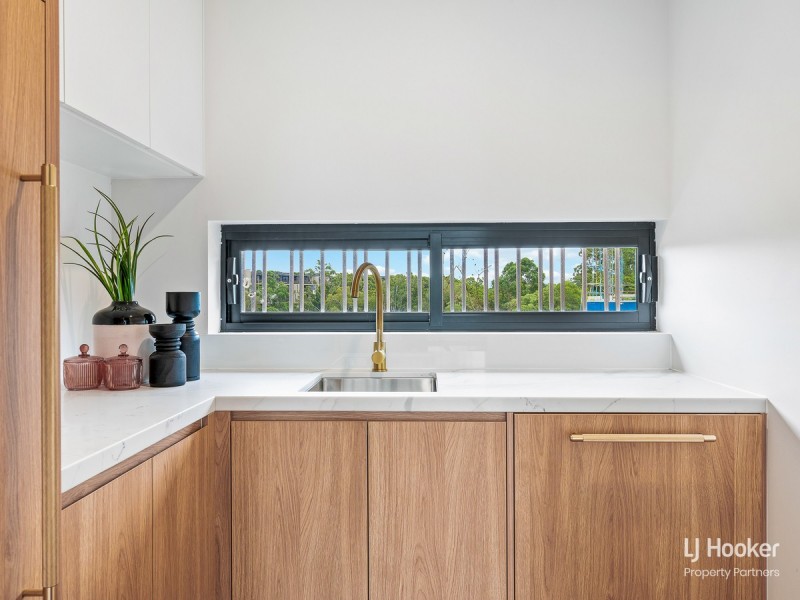 146 Meiers Road, Indooroopilly QLD 4068
