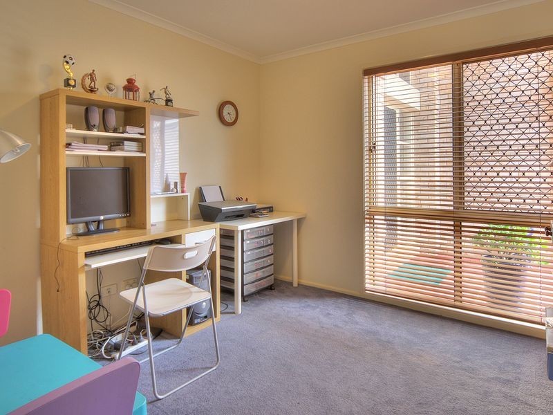 110 Lake Eyre Crescent, Parkinson QLD 4115