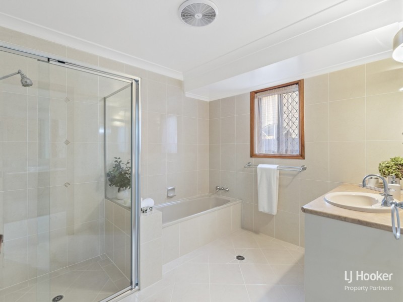 11 Tanguile Place, Sunnybank Hills QLD 4109