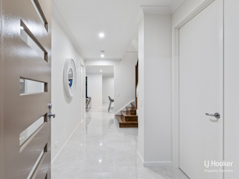 80 Stones Road, Sunnybank Hills QLD 4109