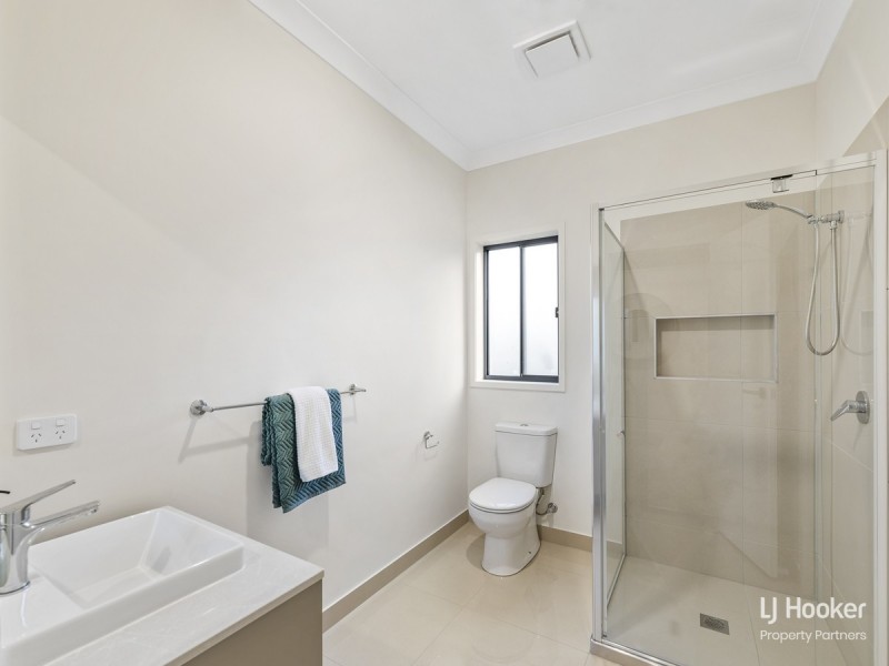 80 Stones Road, Sunnybank Hills QLD 4109