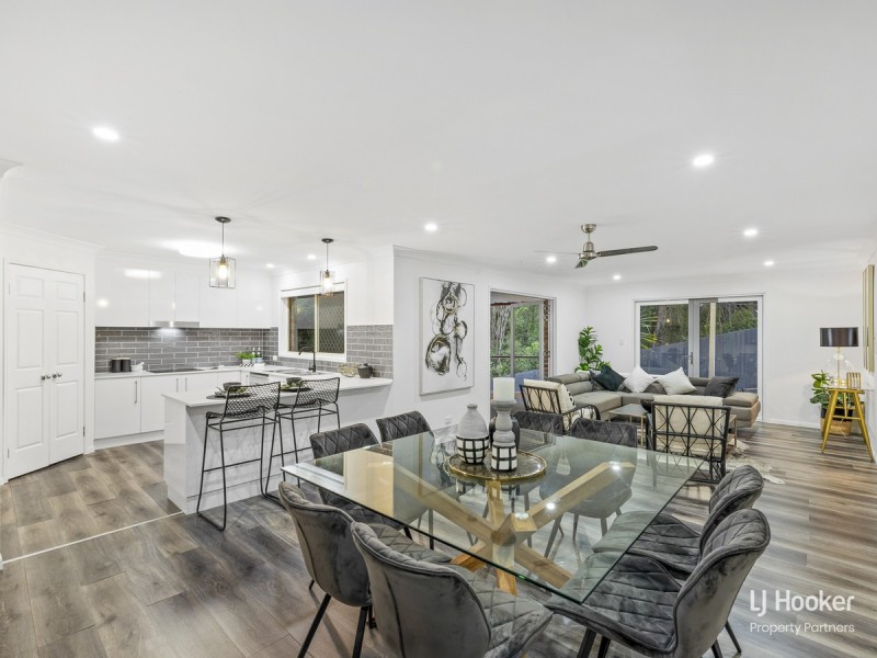 82 Lancaster Circuit, Stretton QLD 4116