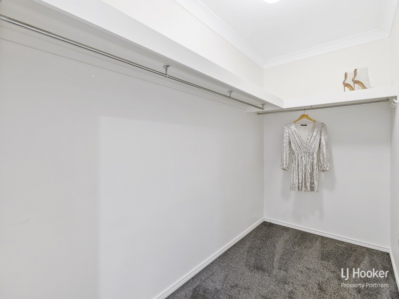 82 Lancaster Circuit, Stretton QLD 4116