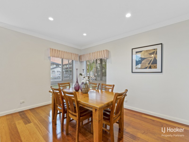 2 Gangar Close, Eight Mile Plains QLD 4113