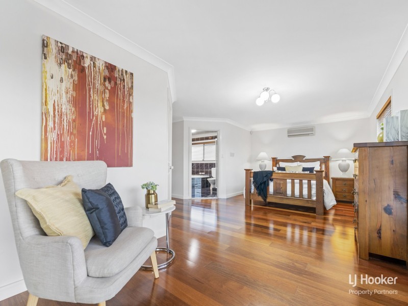 2 Gangar Close, Eight Mile Plains QLD 4113