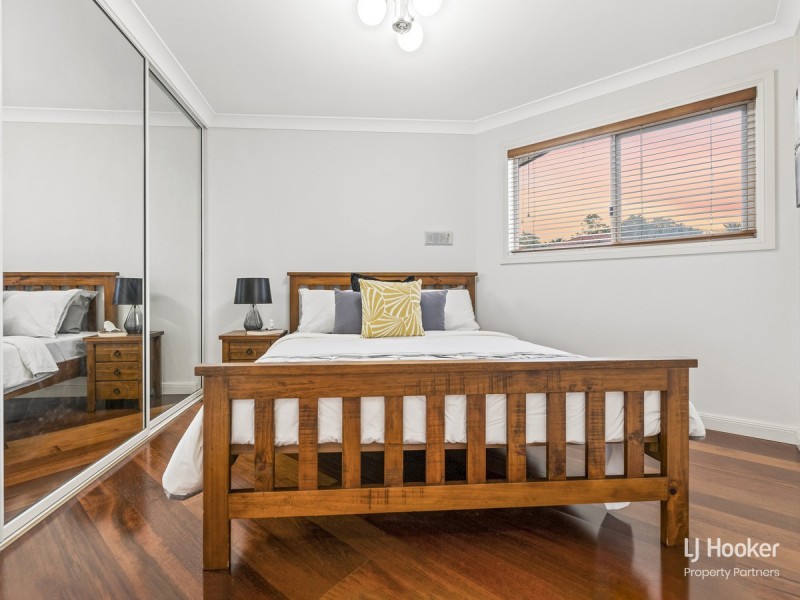 2 Gangar Close, Eight Mile Plains QLD 4113