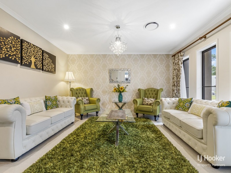 7 Slobodian Avenue, Eight Mile Plains QLD 4113