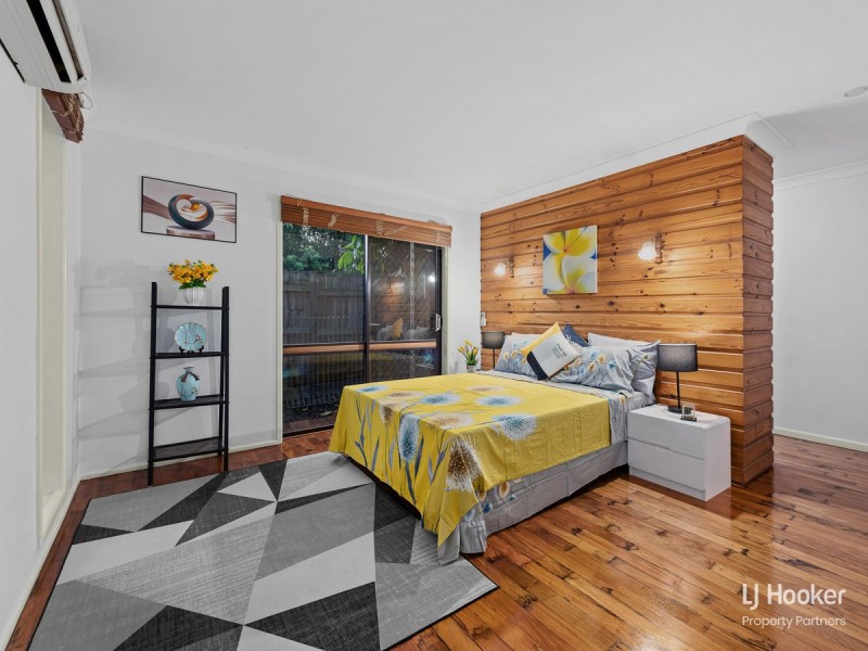 17 Angophora Street, Robertson QLD 4109