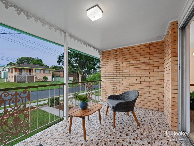 35 Morialta Street, Mansfield QLD 4122