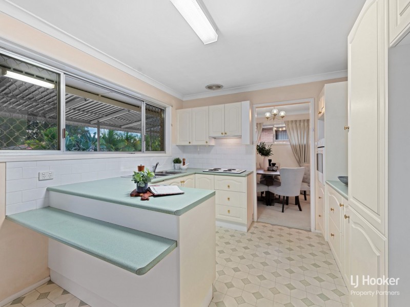 35 Morialta Street, Mansfield QLD 4122