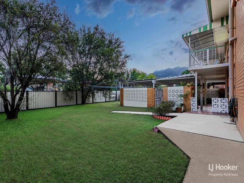 35 Morialta Street, Mansfield QLD 4122